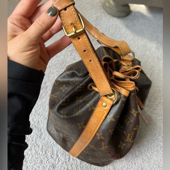 Louis Vuitton Petit Noé - Picture 2 of 11